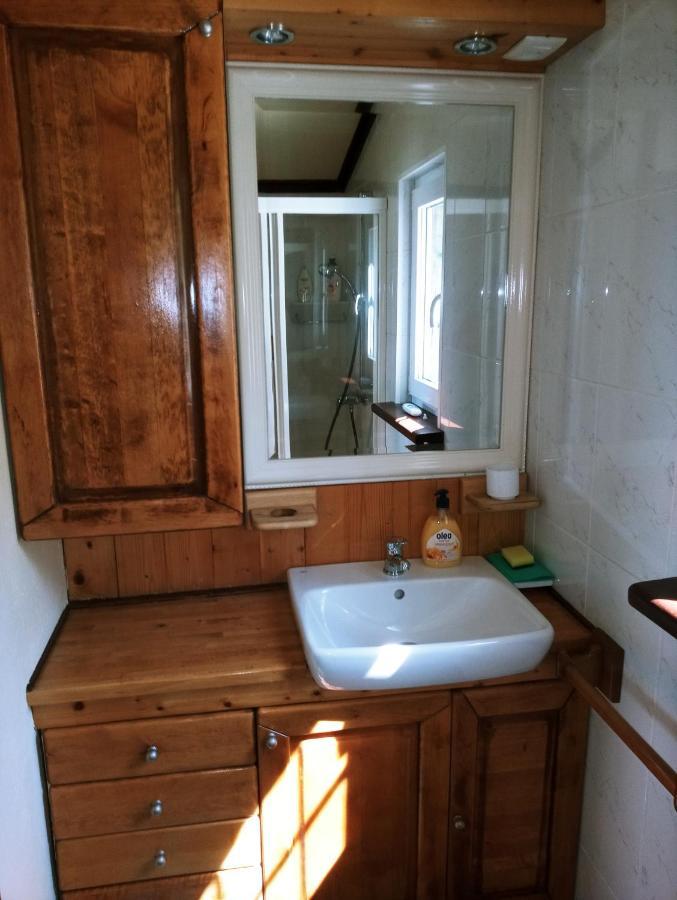 Apartments Pomjan Pogled Na Gore エクステリア 写真